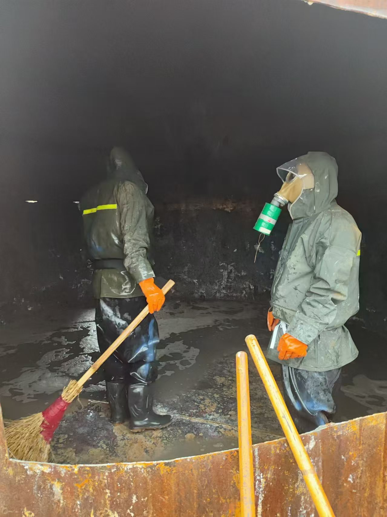大自然地板（甲醛罐清理）(图9)
