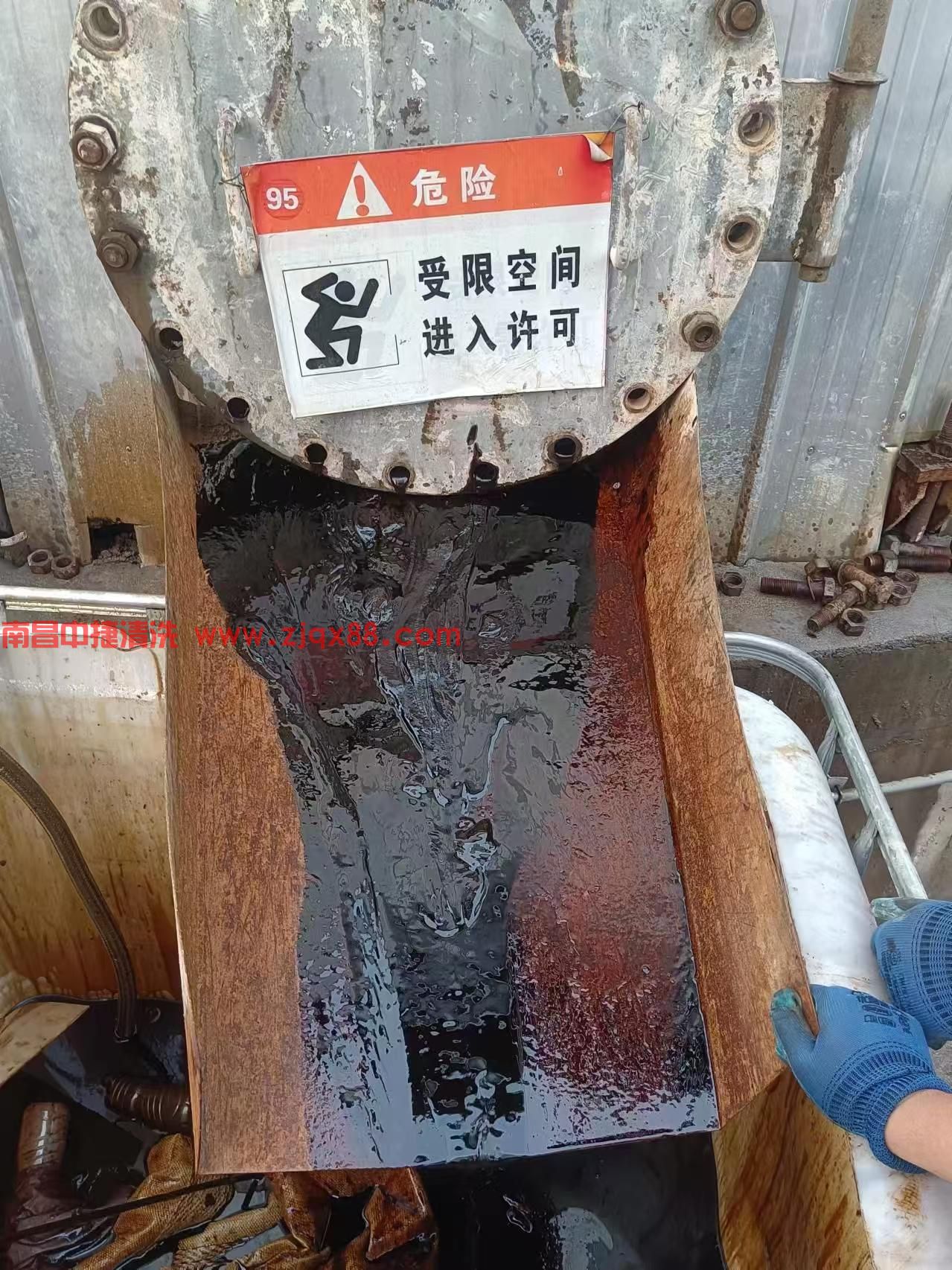 山东泰安油渣罐清理(图7)